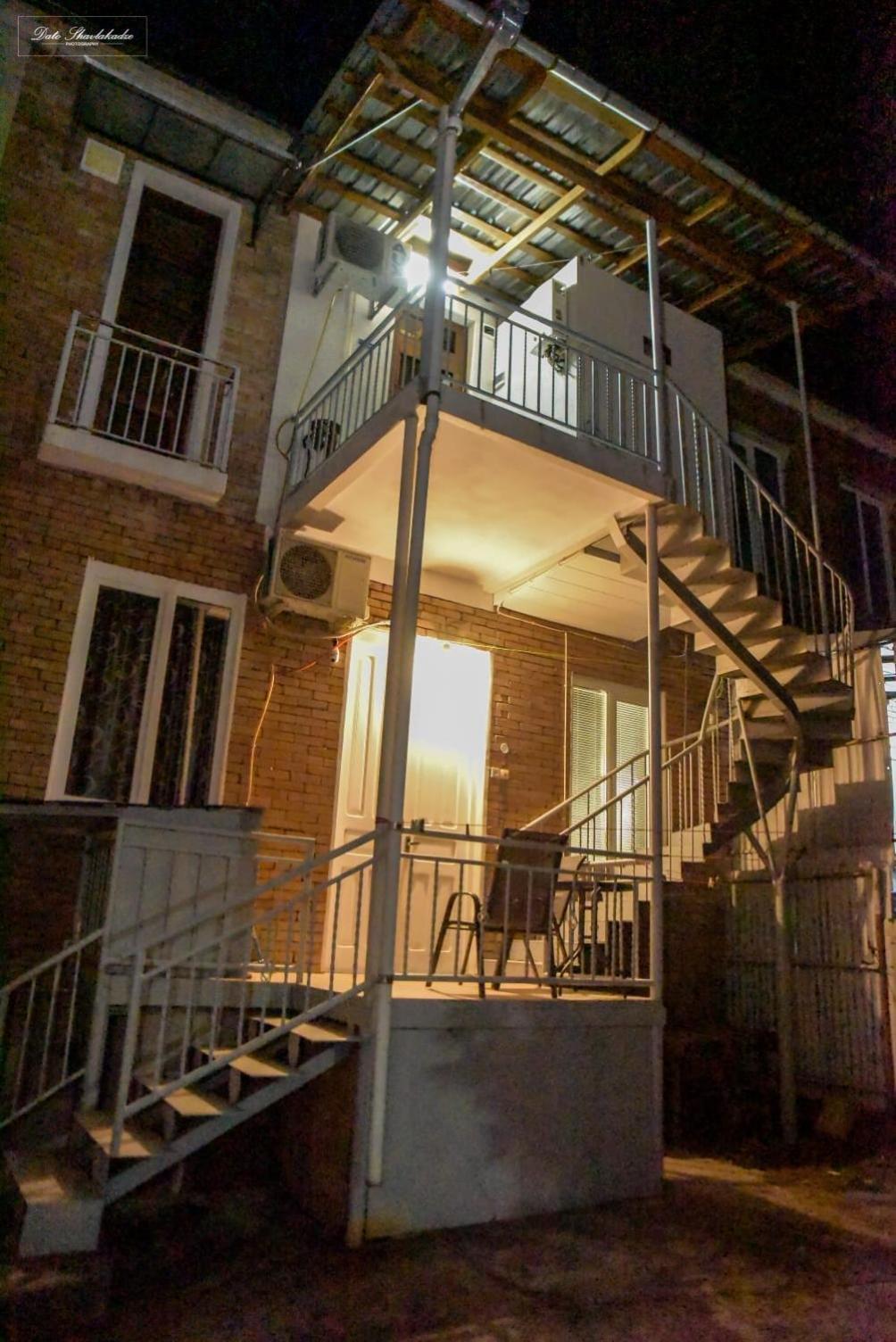 Apartment Soho Tabidze Kutaiszi Kültér fotó