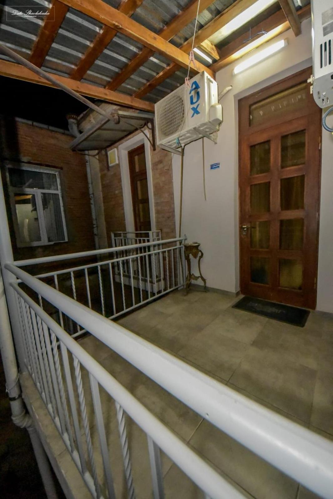 Apartment Soho Tabidze Kutaiszi Kültér fotó
